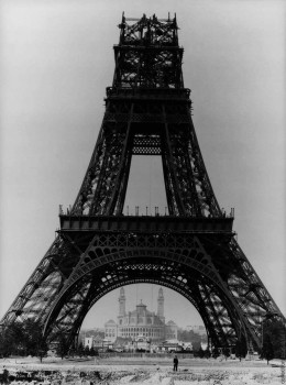 Eiffel Tower construction 3