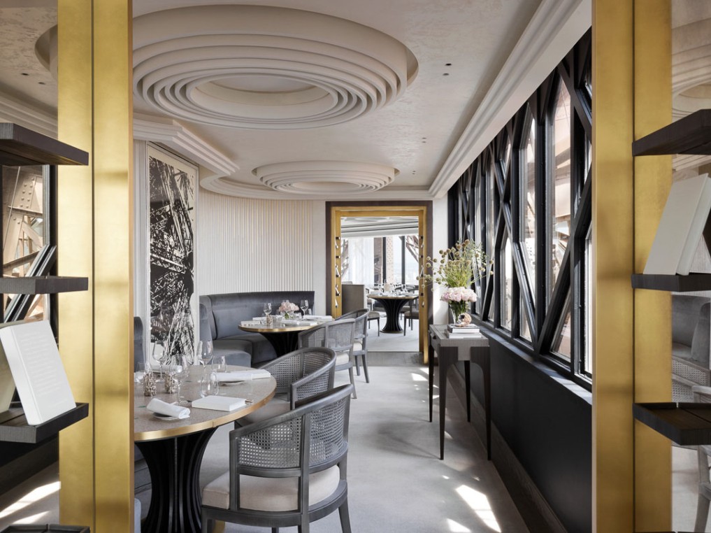 L'alcove dans le restaurant Jules Verne