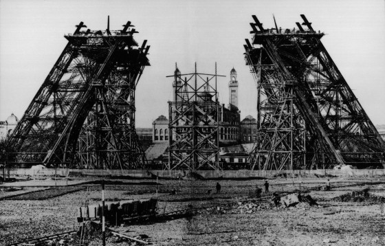 Torre Eiffel em construção