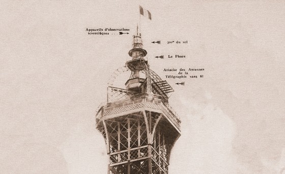 Foto das antenas da Torre Eiffel