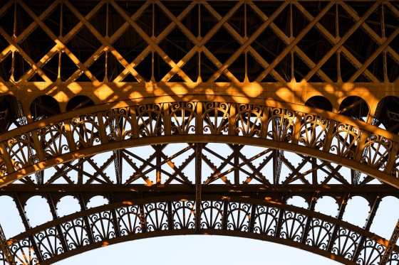 Renda metálica Torre Eiffel